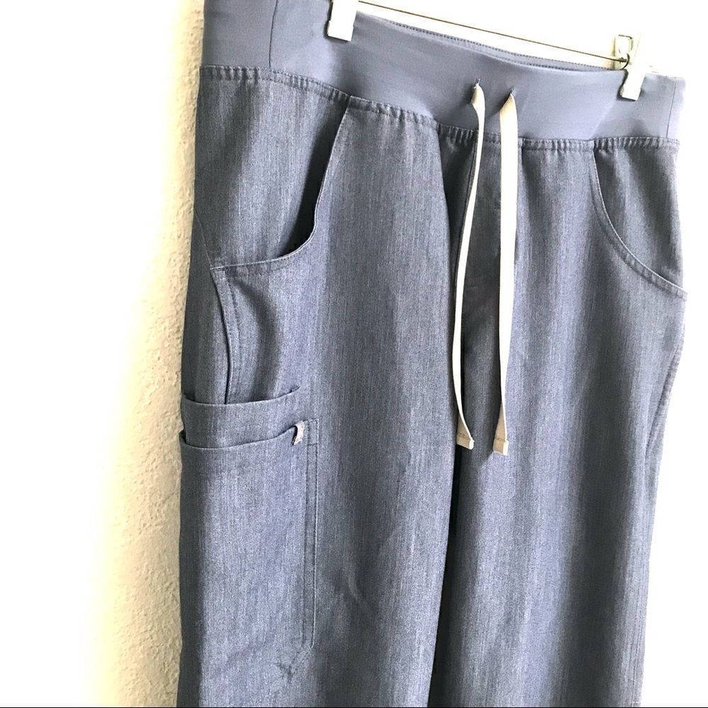 Figs Tech Collection drawstring scrubs S - Picture 3 of 6